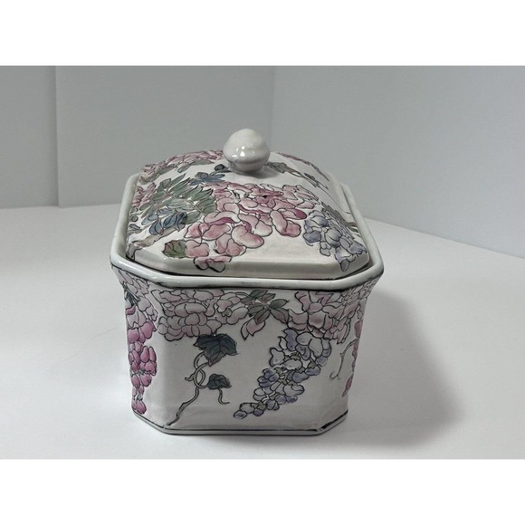 Andrea By Sadek Hand Painted Flowers Porcelain Box With Lid Made In China - Picture 3 of 12
